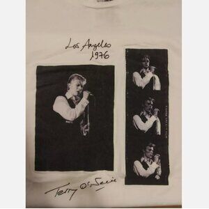 David Bowie by Terry O'Neill Limited Edition #44 Iconic Images Medium T-shirt